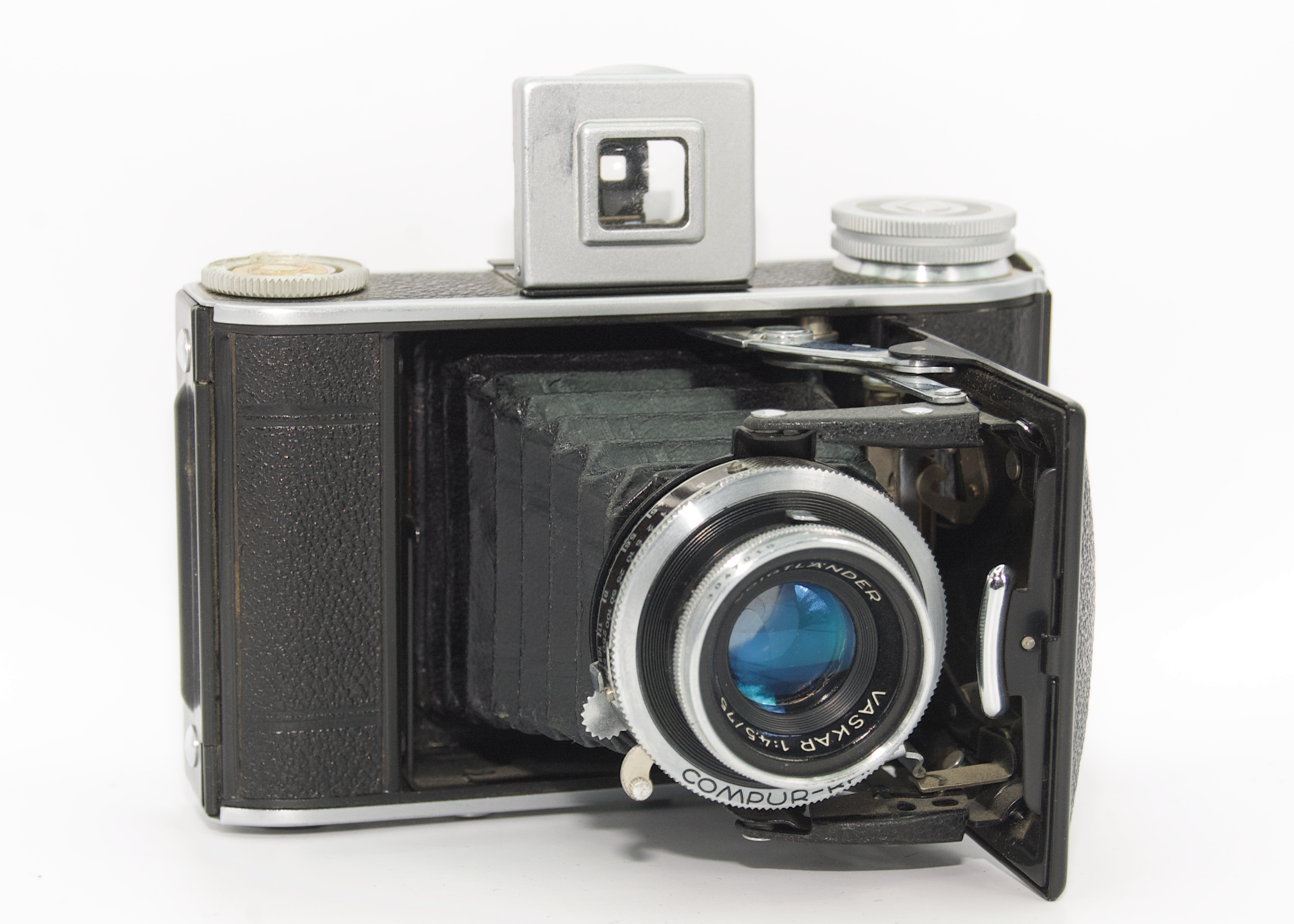 The Voigtlander Bessa 66 (Front View)